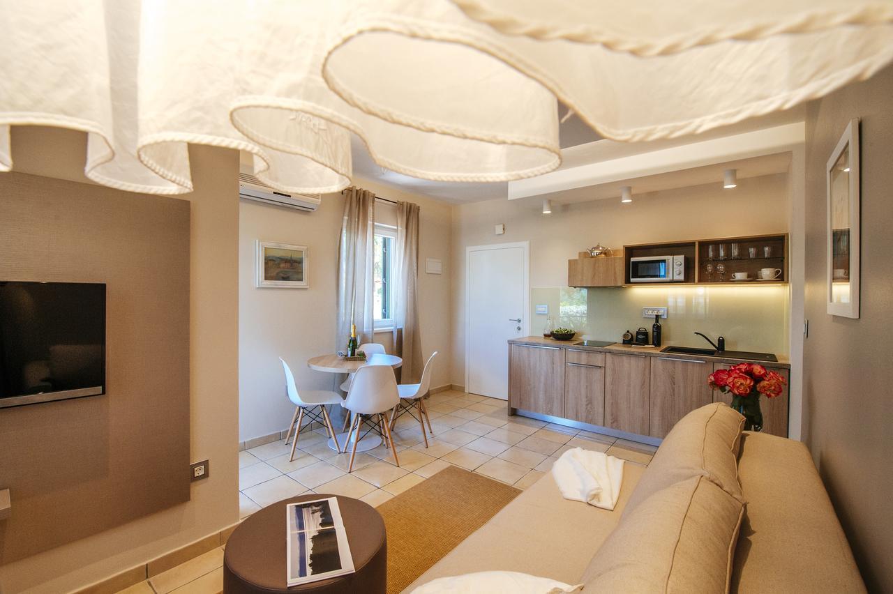 Villa Mirakul Sukošan Екстериор снимка